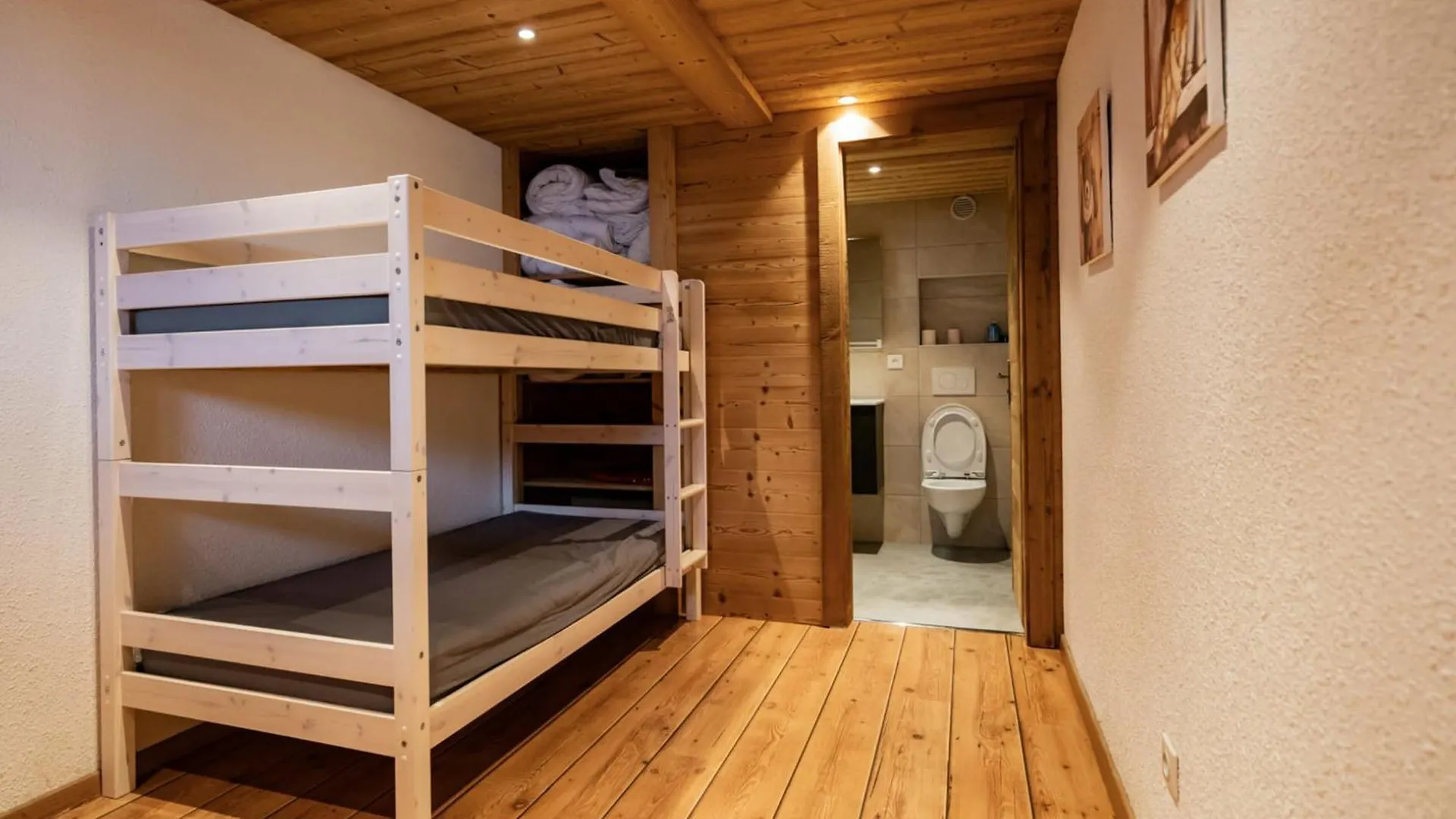Bel Appartement 3 Pieces Avec Balcon, Proche Centre Chatel, Parking Et Connexion Wifi - Fr-1-676-119